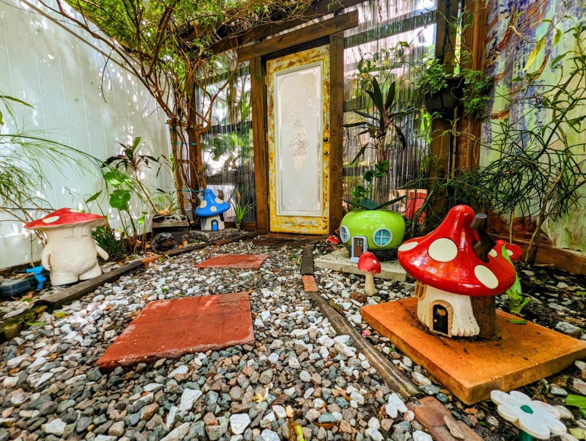 Cozy Af Tiny-House Oasis Tampa Exterior foto